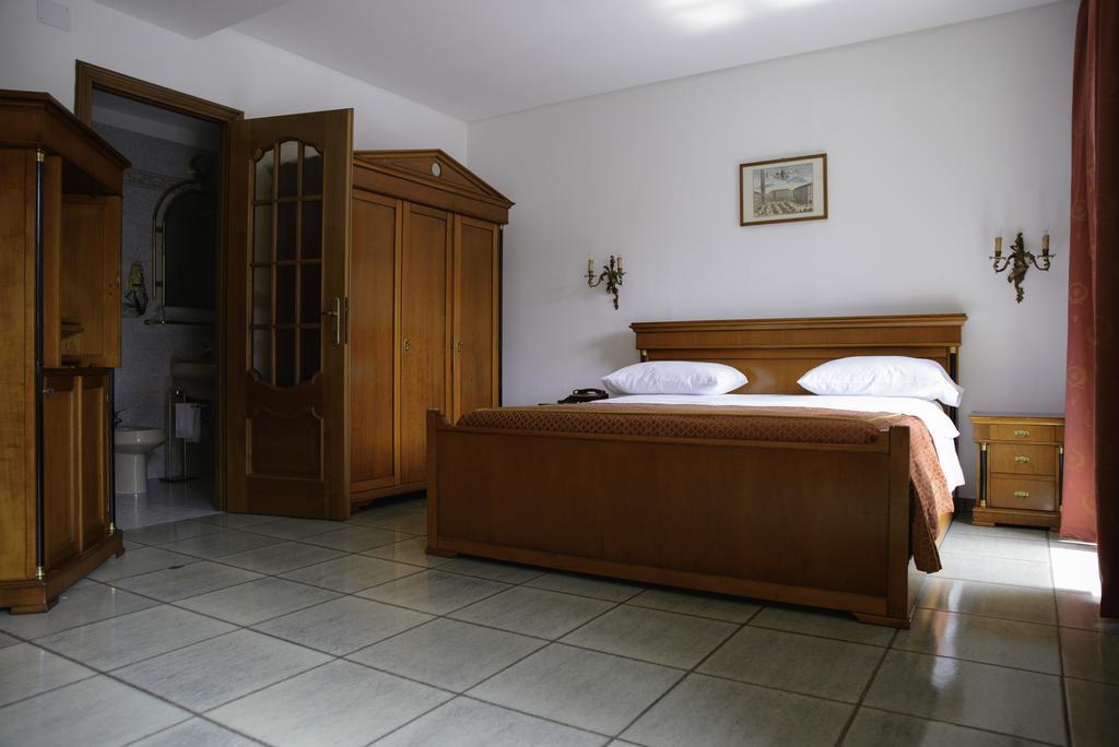 Pensjonat Maison Napoleon *